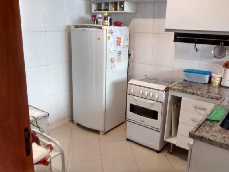 Casa, Arvoredo, 2 Quartos, 2 Vagas