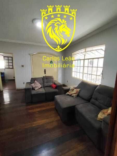 Casa, Planalto, 7 Quartos, 3 Vagas, 3 Suítes