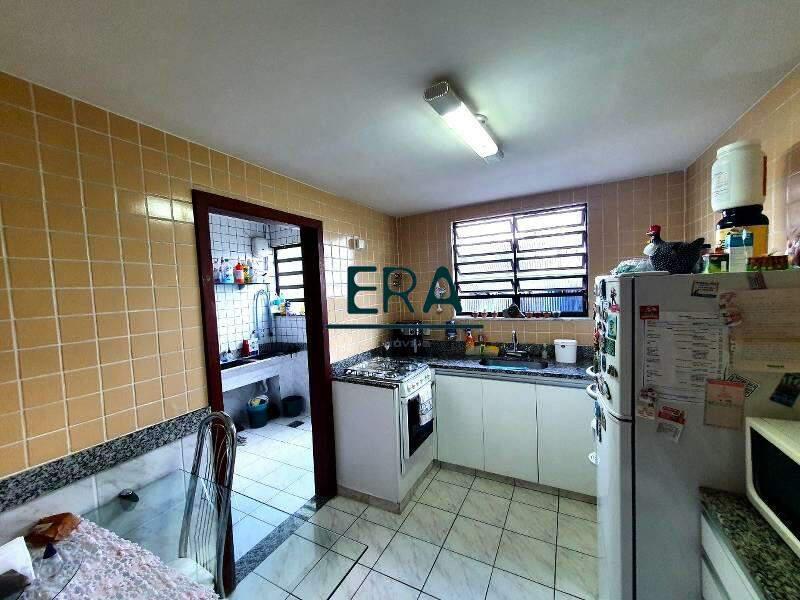 Casa, Santa Lúcia, 4 Quartos, 3 Vagas, 1 Suíte
