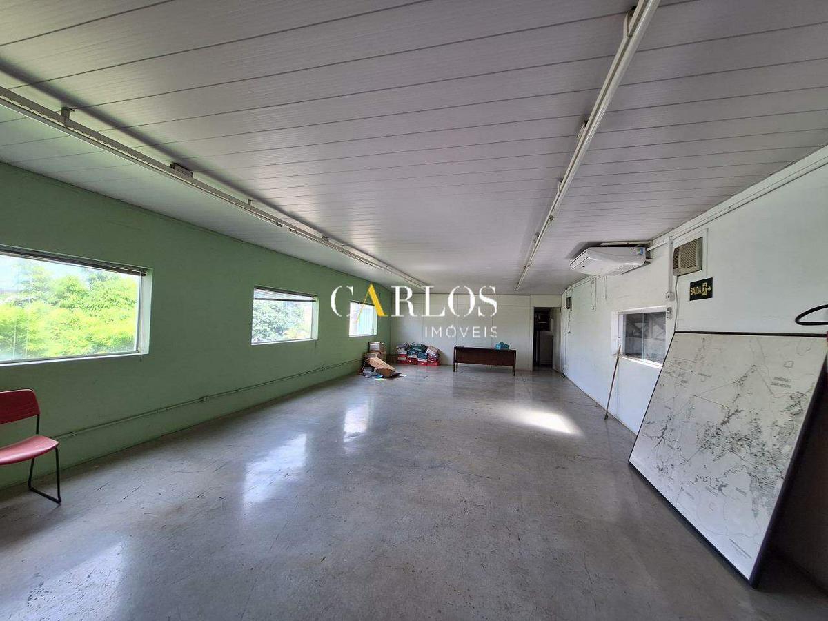 Galpão, Bernardo Monteiro