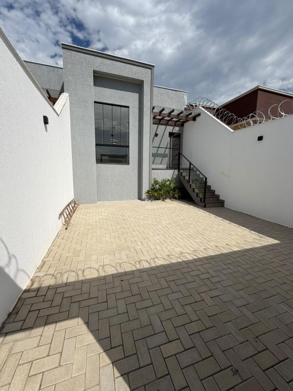 Casa, Novo Centro, 3 Quartos, 2 Vagas, 1 Suíte
