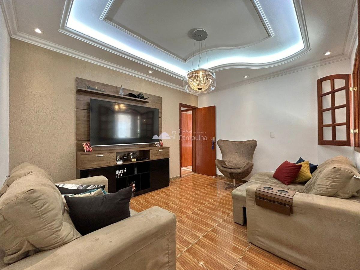 Casa, Itapoã, 4 Quartos, 6 Vagas, 1 Suíte