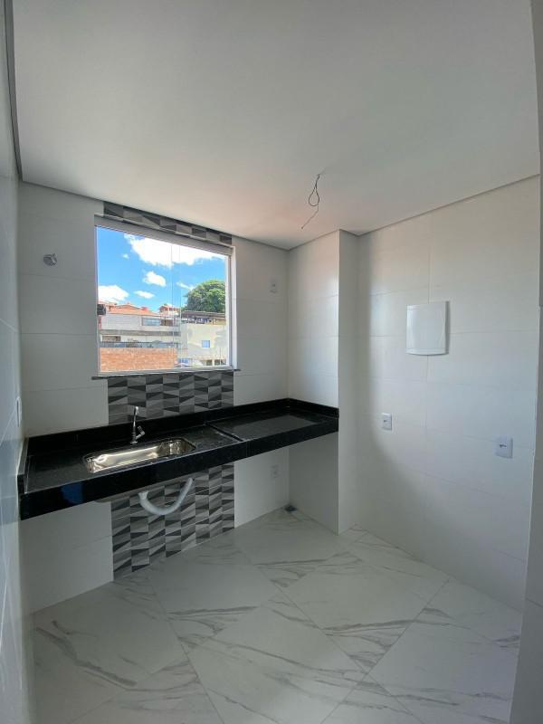 Cobertura, Coqueiros, 2 Quartos, 1 Vaga, 1 Suíte