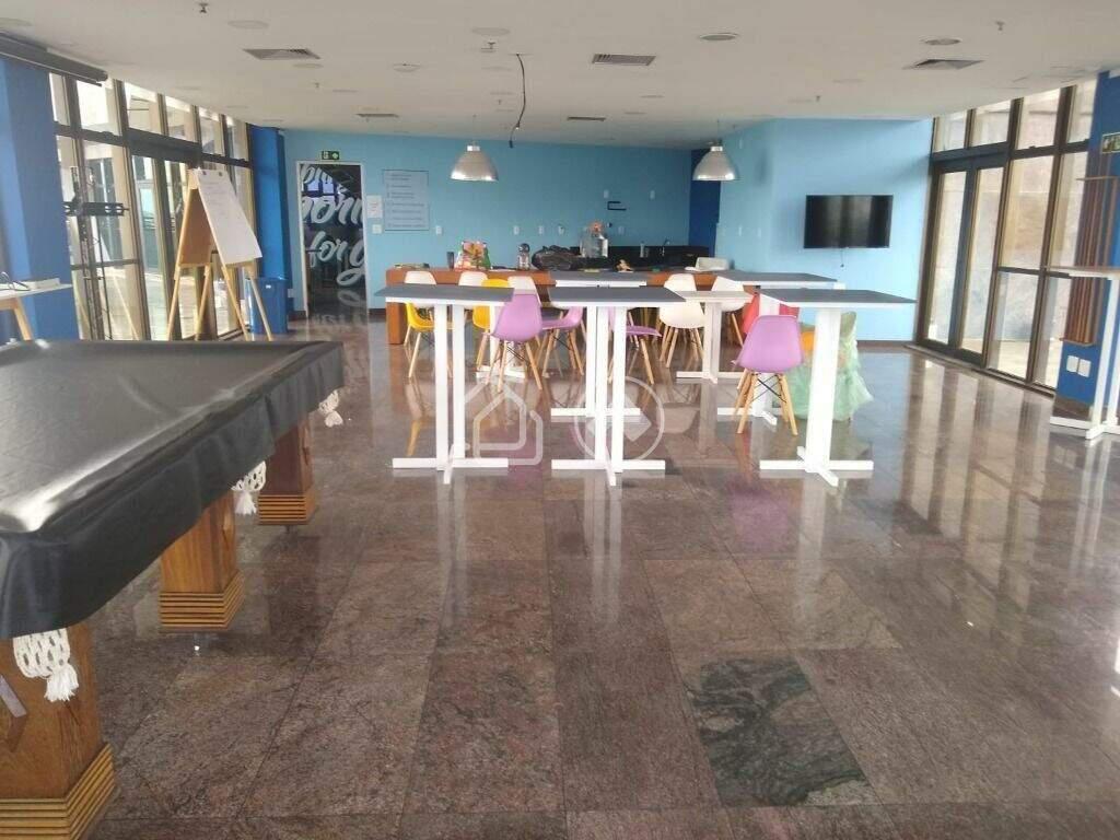 Sala, Santa Efigênia