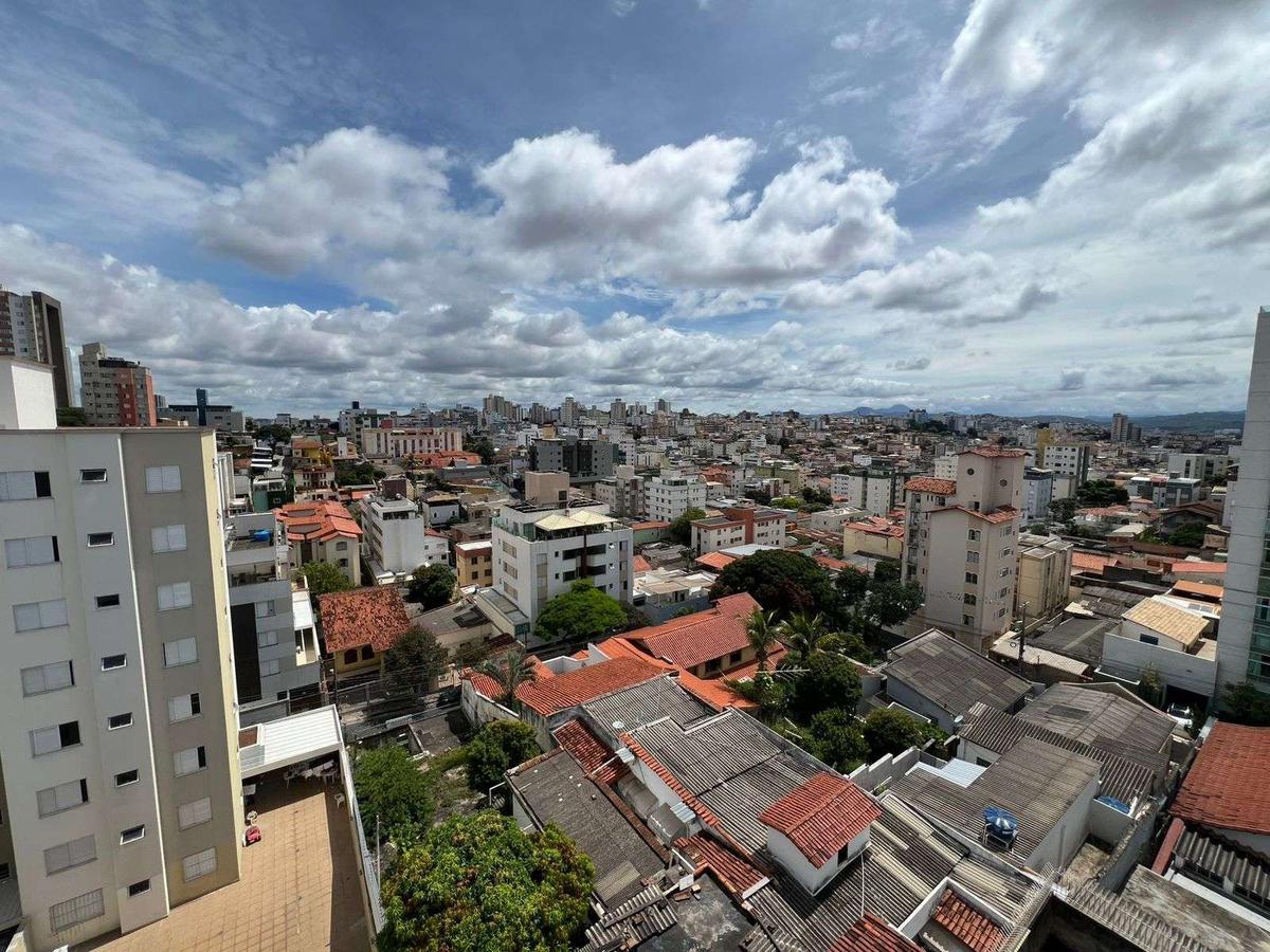 Cobertura, Sagrada Família, 3 Quartos, 2 Vagas, 1 Suíte