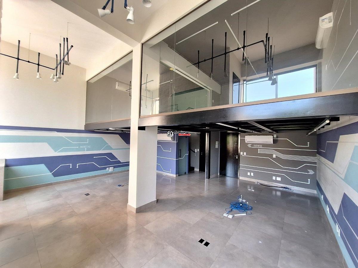 Sala, São José, 0 Quarto, 2 Vagas