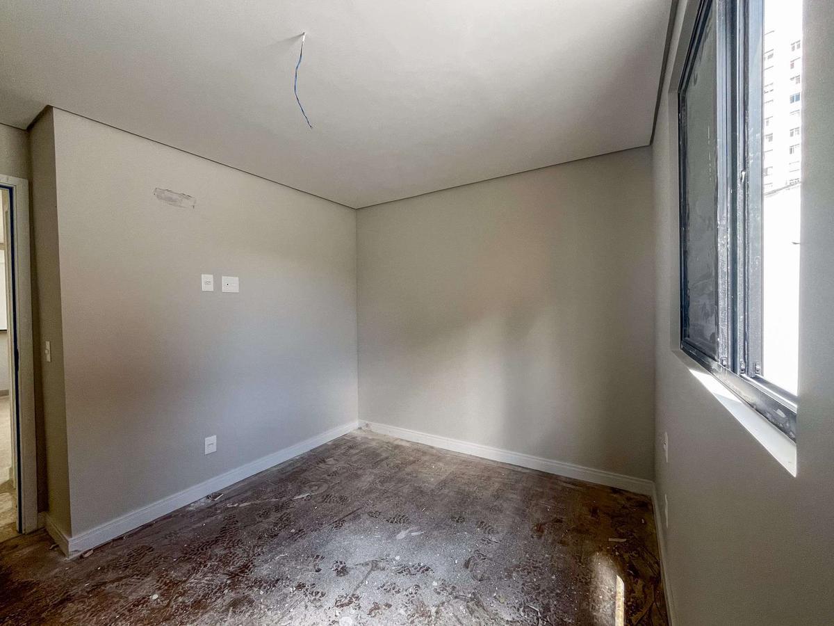 Apartamento, Floresta, 1 Quarto, 1 Vaga