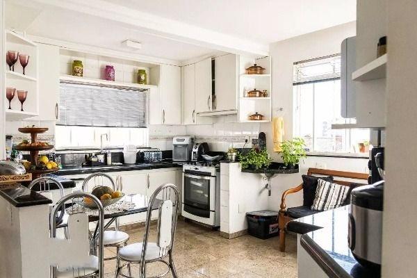 Casa, Ouro Preto, 4 Quartos, 3 Vagas, 1 Suíte