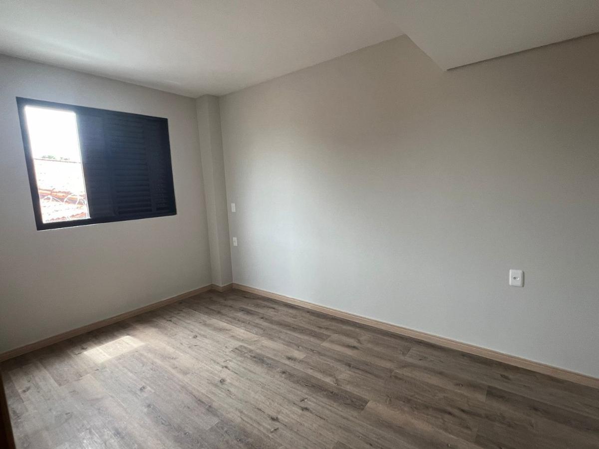 Casa, Planalto, 3 Quartos, 2 Vagas, 1 Suíte