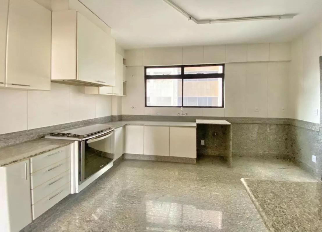 Apartamento, Santa Efigênia, 4 Quartos, 4 Vagas, 4 Suítes