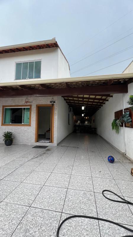 Casa, Guanabara, 3 Quartos, 2 Vagas, 1 Suíte