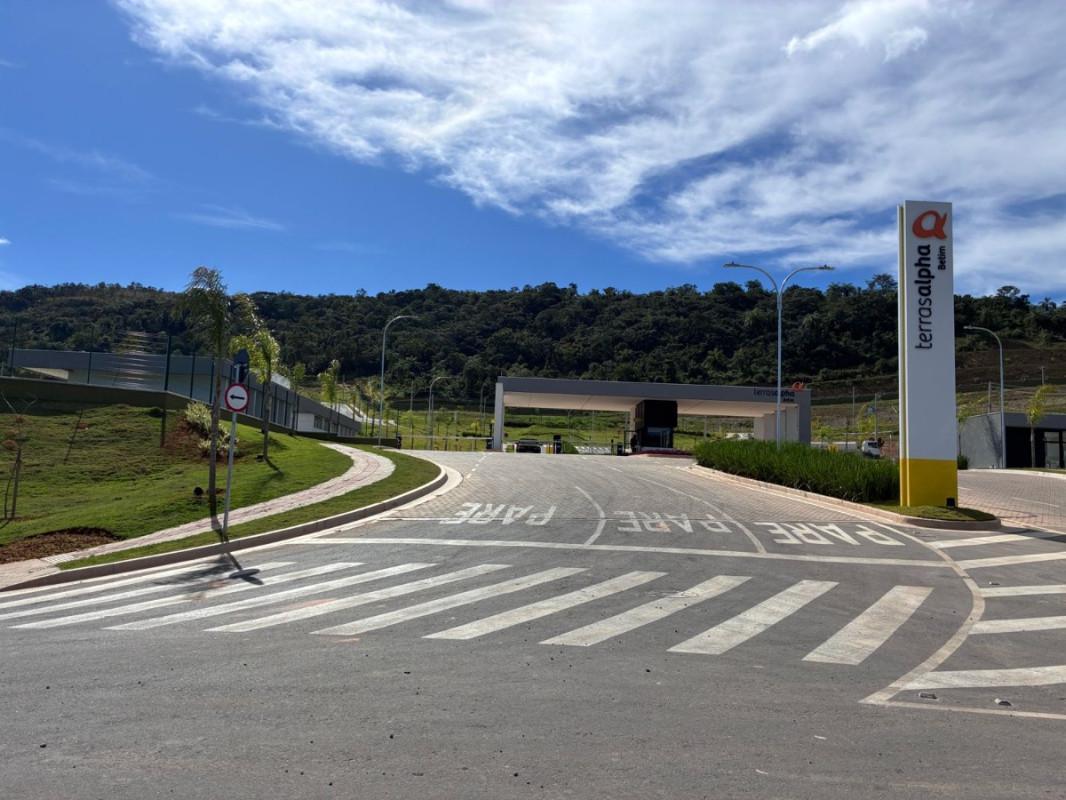 Lote, Itacolomi, 0 Quarto, 0 Vaga