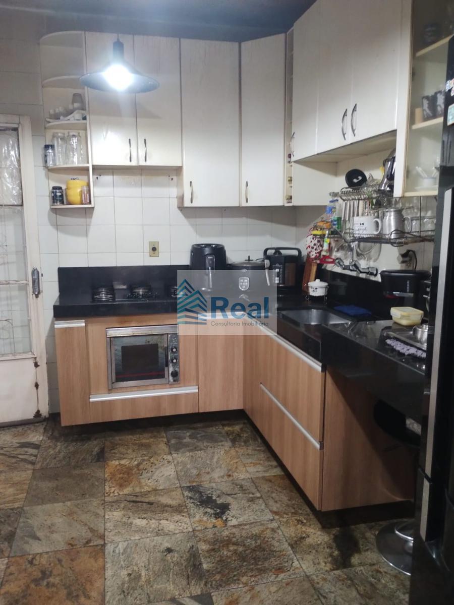 Casa, São João Batista (venda Nova), 3 Quartos, 4 Vagas, 1 Suíte