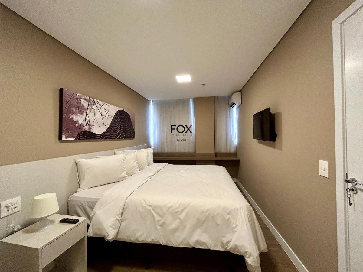 Apartamento, Estoril, 1 Quarto, 0 Vaga, 1 Suíte