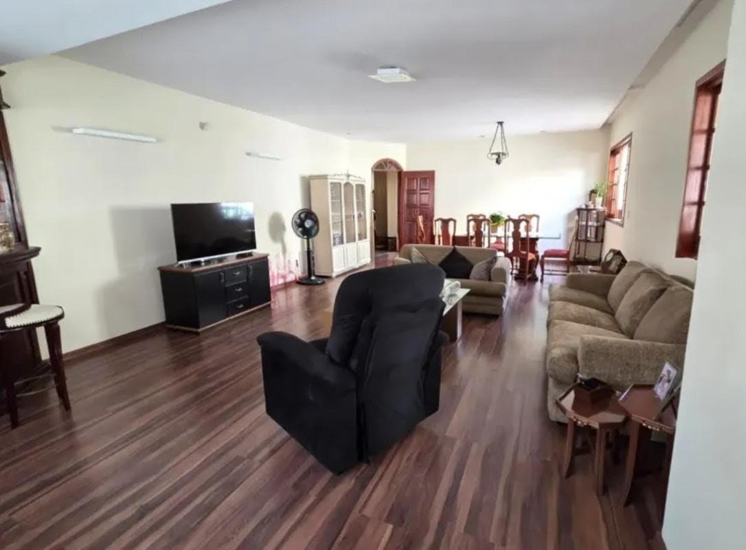 Casa, Prado, 3 Quartos, 3 Vagas, 1 Suíte
