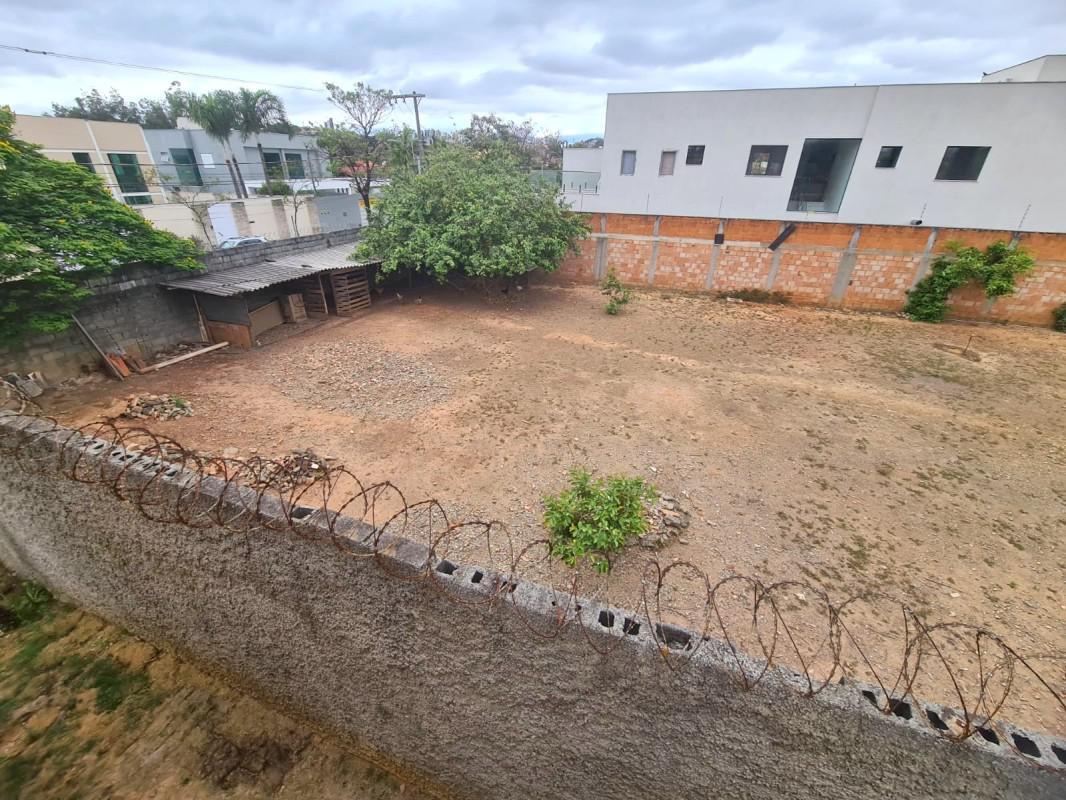Lote, Bandeirantes (pampulha), 0 Quarto, 0 Vaga