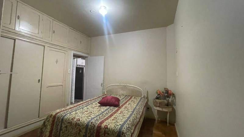 Apartamento, Centro, 4 Quartos, 0 Vaga, 1 Suíte