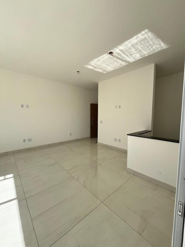 Cobertura, Jardim Industrial, 3 Quartos, 2 Vagas, 1 Suíte