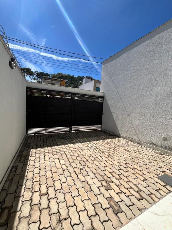 Casa, Masterville, 3 Quartos, 2 Vagas, 1 Suíte