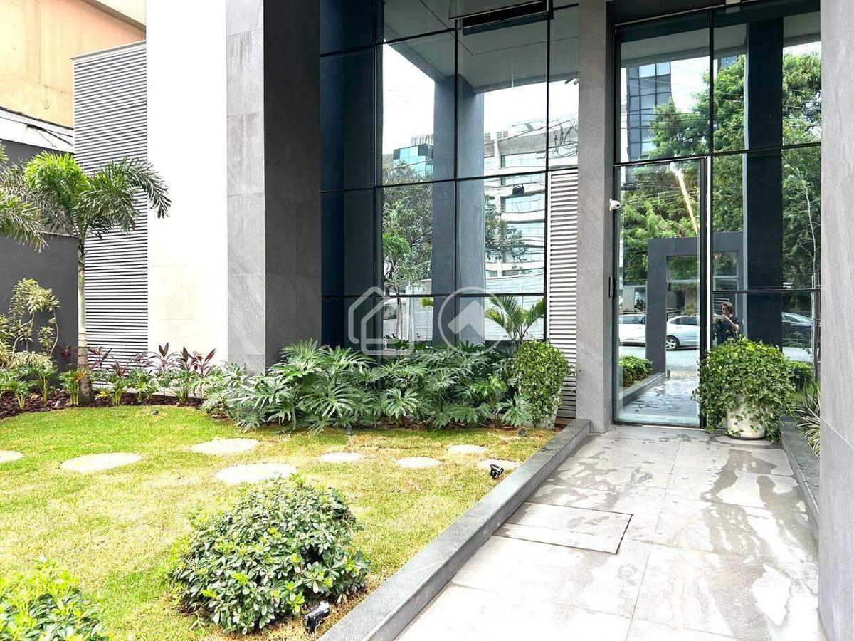 Área Privativa, Santa Efigênia, 2 Quartos, 2 Vagas, 2 Suítes