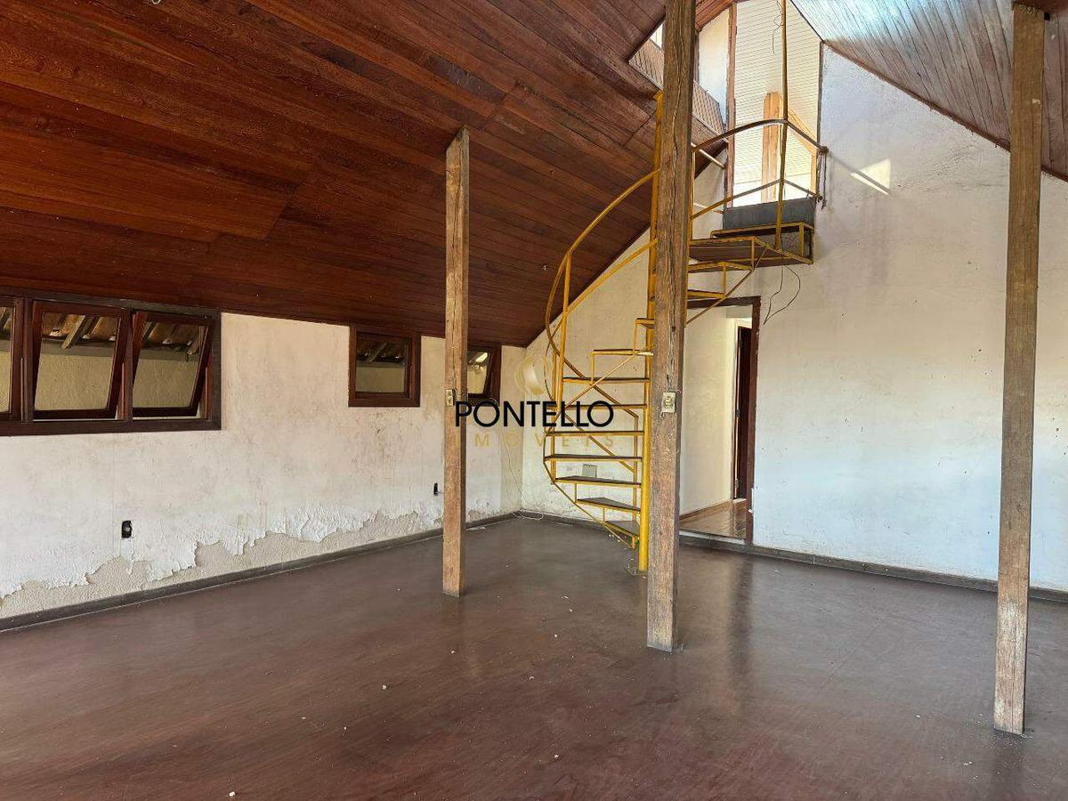 Casa, Boa Vista, 5 Quartos, 2 Vagas, 1 Suíte