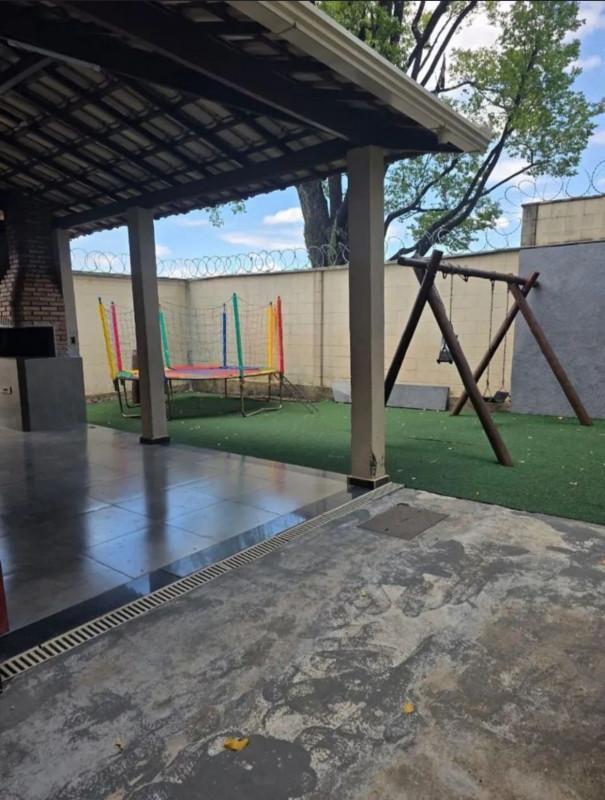 Apartamento, Petrópolis (barreiro), 2 Quartos, 1 Vaga