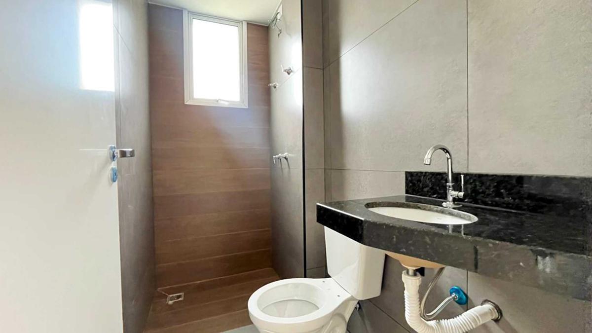 Cobertura, Santa Rosa, 3 Quartos, 2 Vagas, 1 Suíte