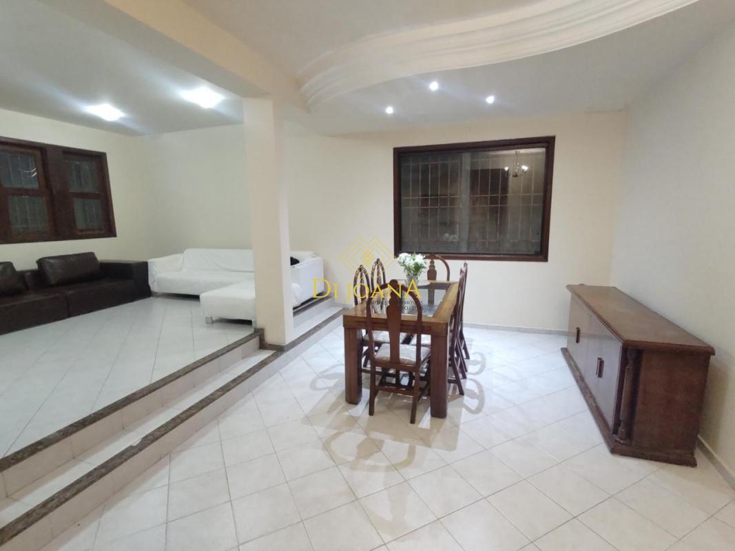 Casa, Ingá Alto, 4 Quartos, 2 Vagas, 1 Suíte