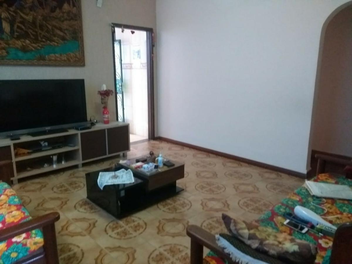 Casa, Vila Pérola, 4 Quartos, 5 Vagas, 2 Suítes