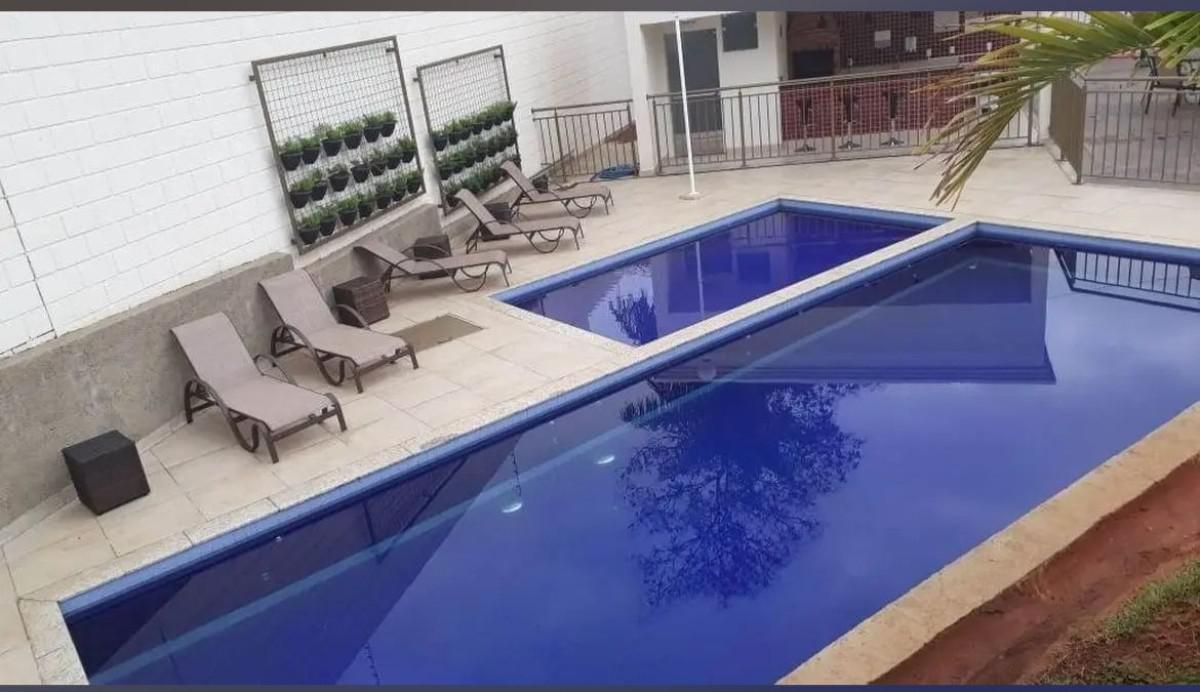 Apartamento, Cabral, 2 Quartos, 1 Vaga