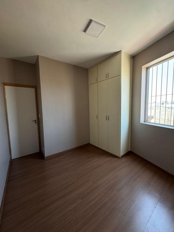 Apartamento, Carlos Prates, 2 Quartos, 1 Vaga