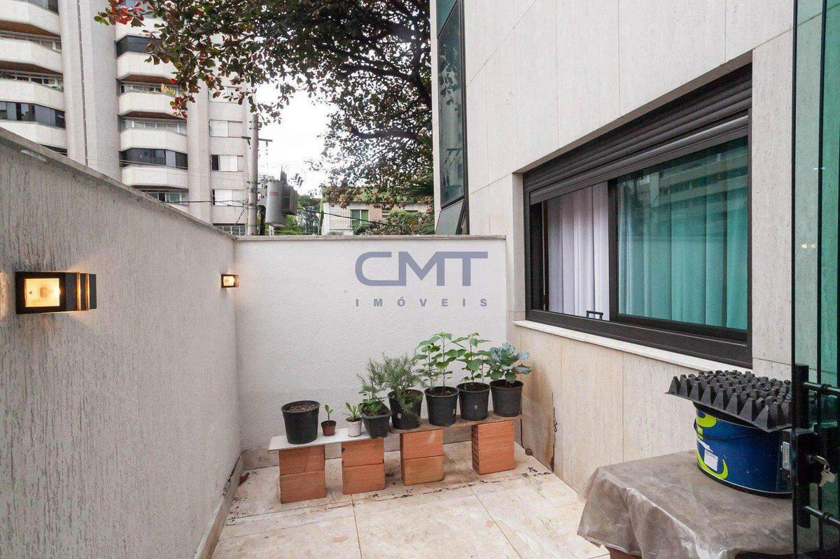Apartamento, Funcionários, 2 Quartos, 2 Vagas, 2 Suítes