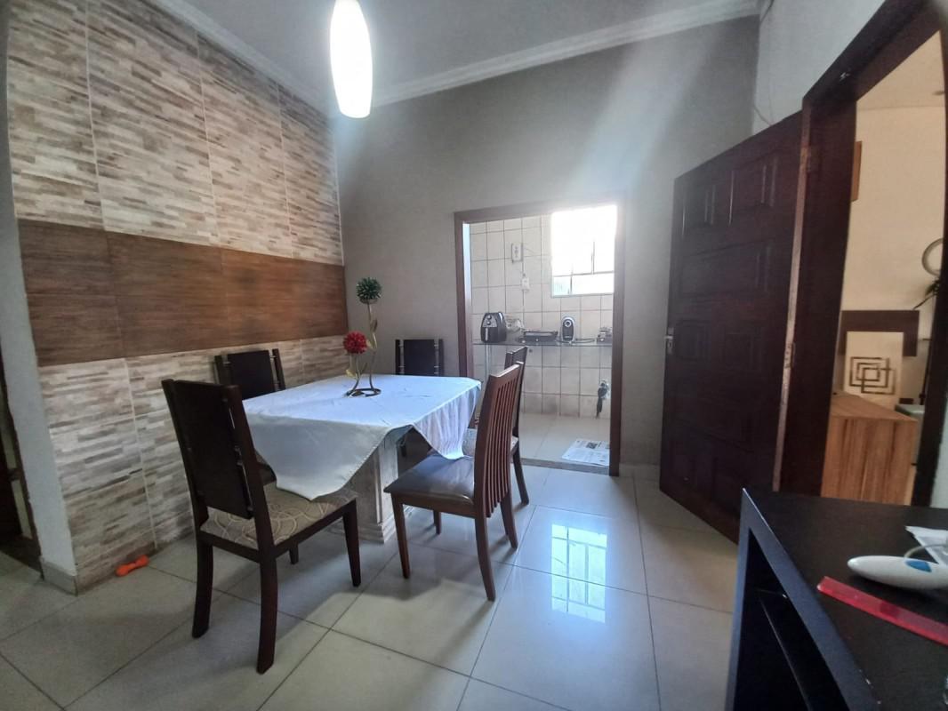 Casa, Horto, 5 Quartos, 2 Vagas