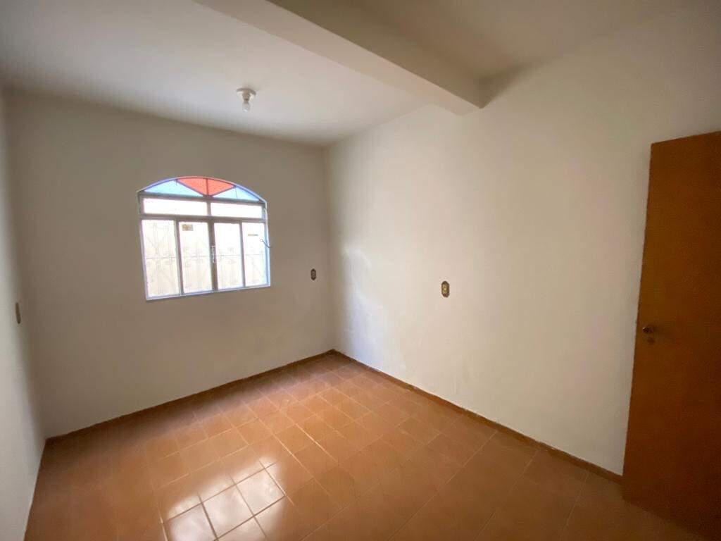 Casa, Palmeiras, 2 Quartos
