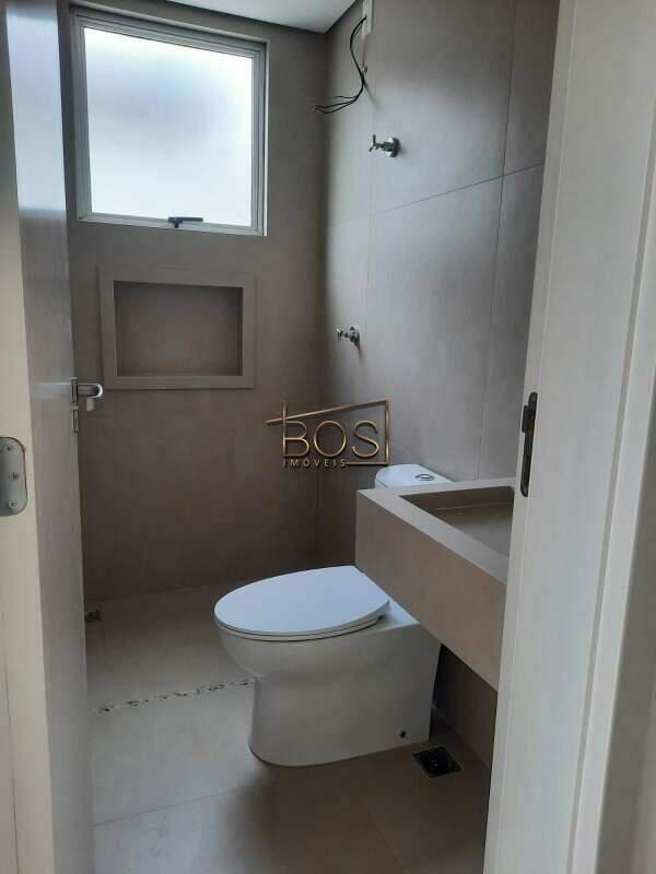 Apartamento, Esplanada, 2 Quartos, 1 Vaga, 1 Suíte