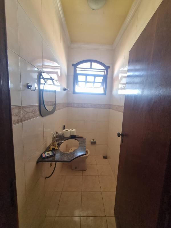 Casa, Três Barras, 5 Quartos, 3 Vagas, 1 Suíte