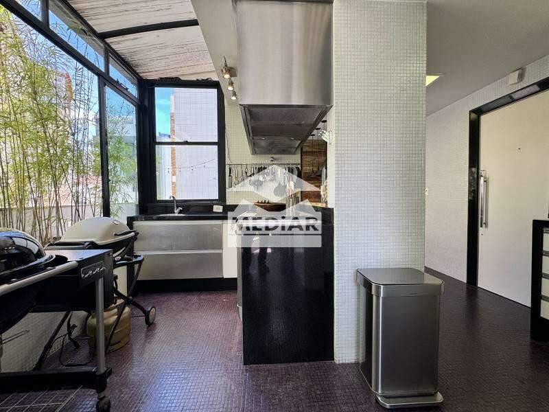 Apartamento, Sion, 3 Quartos, 4 Vagas, 1 Suíte