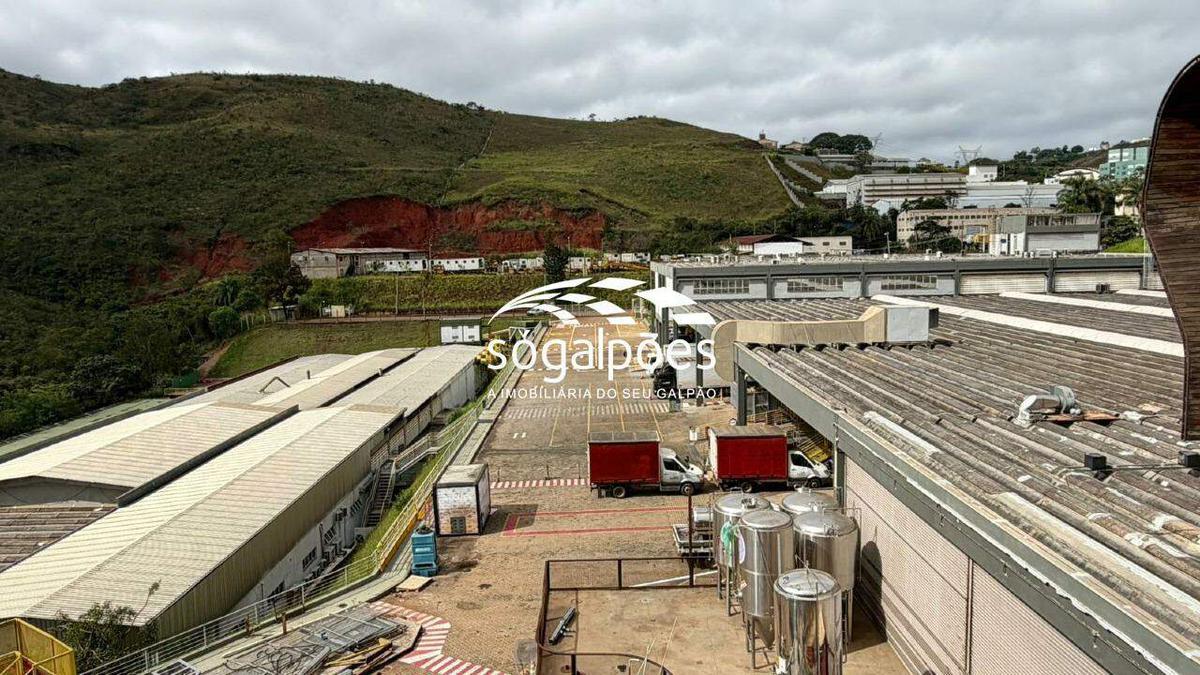 Galpão, Olhos D'água, 5 Vagas