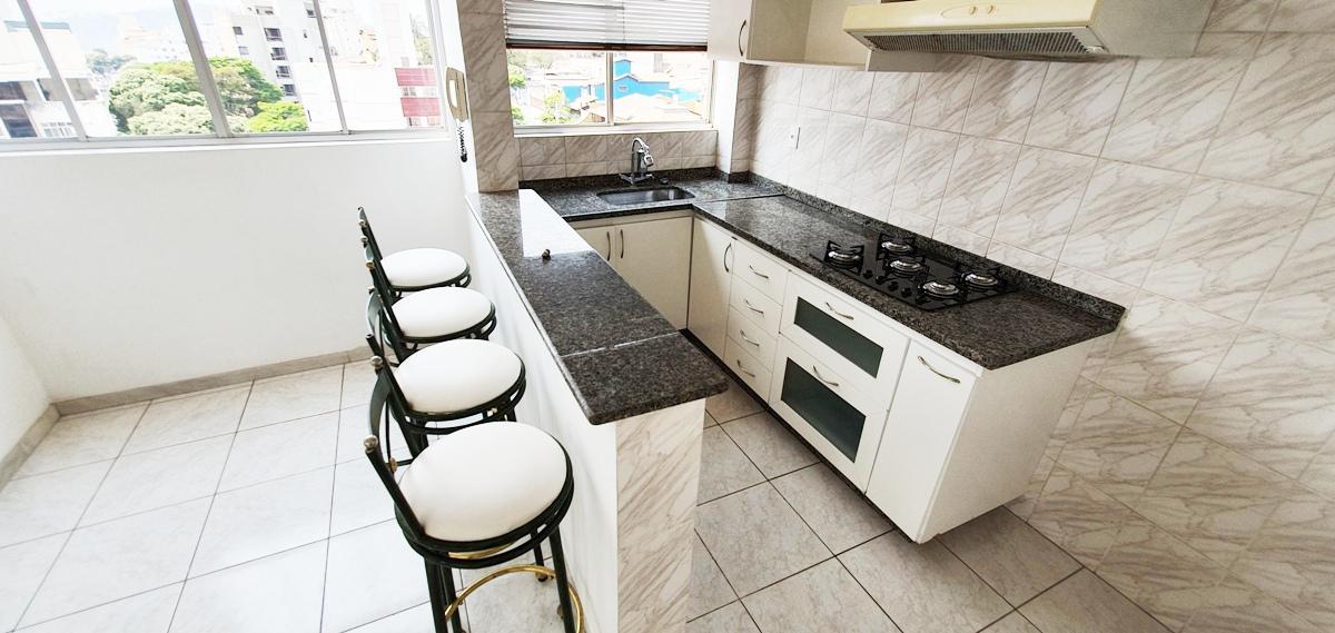 Cobertura, Ana Lúcia, 3 Quartos, 1 Vaga, 1 Suíte