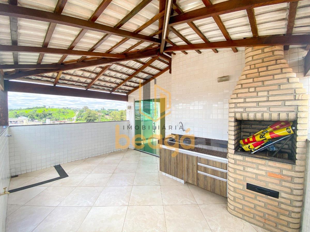 Cobertura, Arvoredo, 3 Quartos, 2 Vagas, 1 Suíte