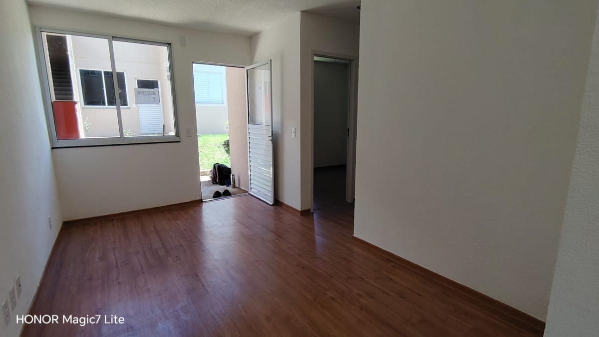 Casa, Serra Dourada, 2 Quartos, 1 Vaga