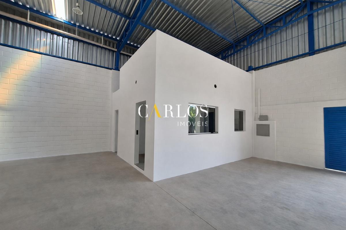 Galpão, Vila Paris, 2 Vagas