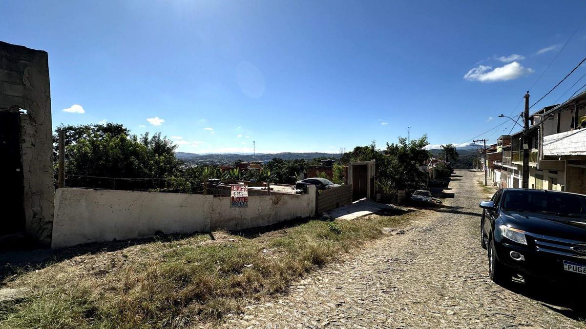 Lote, Nova Gameleira, 0 Quarto, 0 Vaga