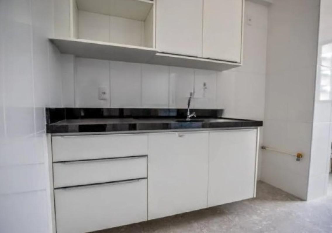 Apartamento, Santa Efigênia, 2 Quartos, 2 Vagas, 1 Suíte
