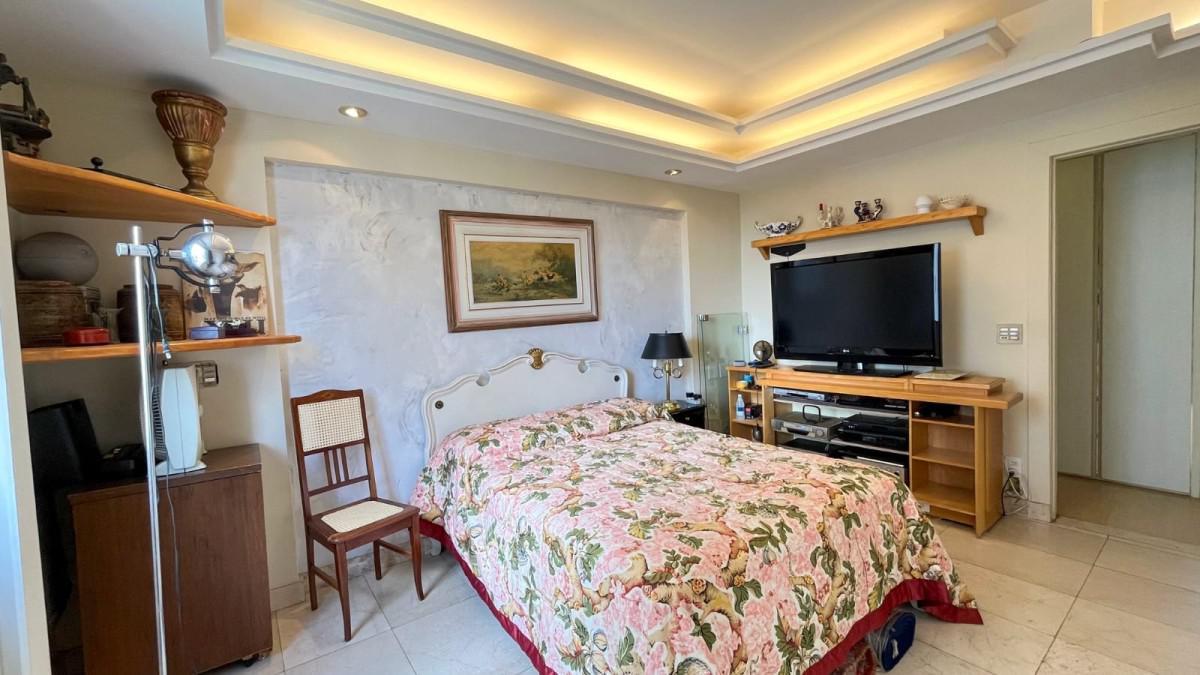 Apartamento, Funcionários, 4 Quartos, 2 Vagas, 1 Suíte