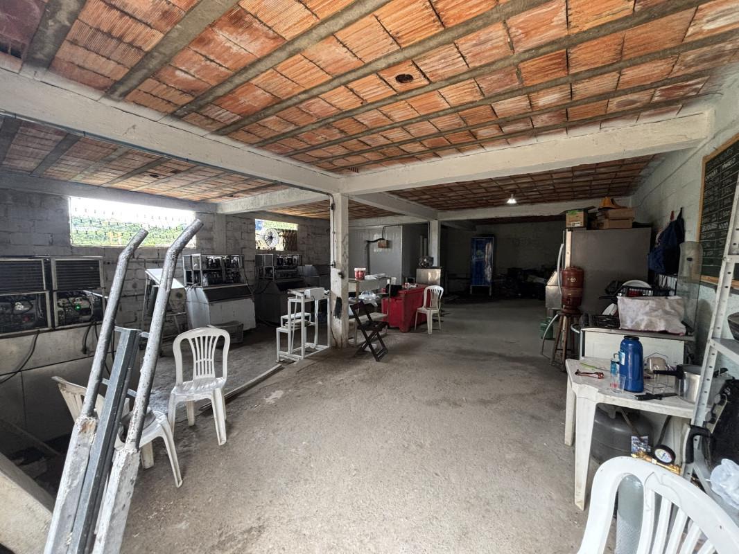 Galpão, São Benedito, 1 Quarto, 1 Vaga