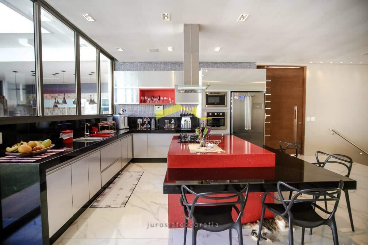 Casa, Buritis, 4 Quartos, 5 Vagas, 4 Suítes