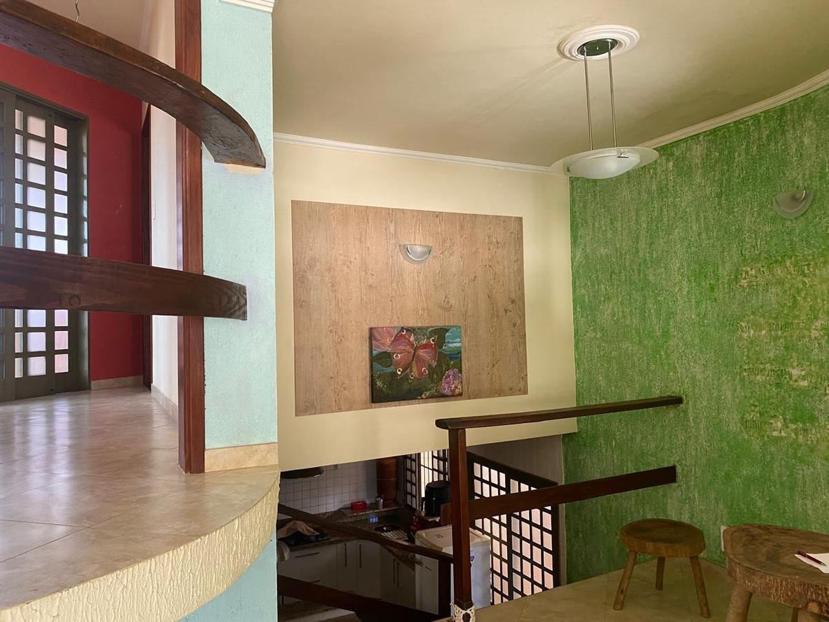 Casa, Jardim Ribeiro, 3 Quartos, 5 Vagas, 2 Suítes