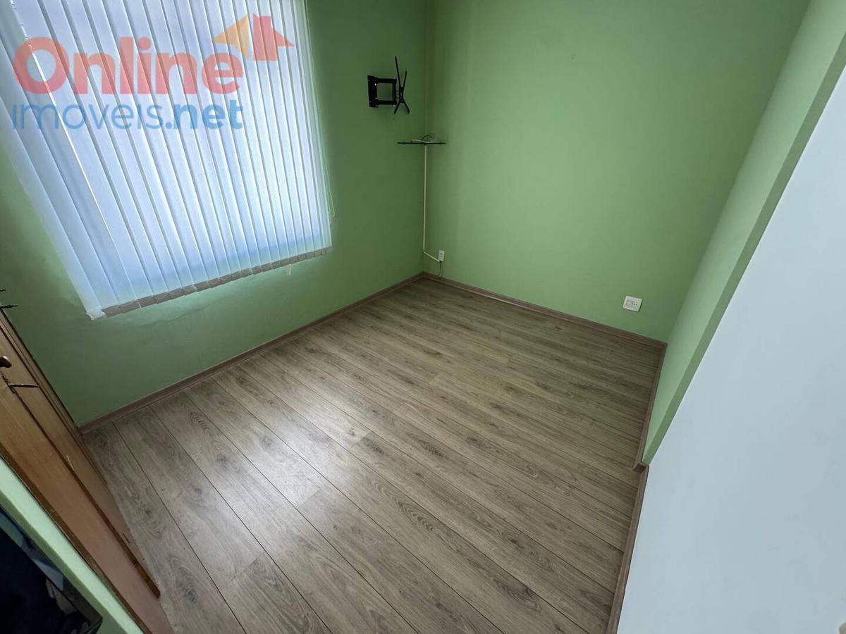 Apartamento, Sagrada Família, 2 Quartos, 0 Vaga, 0 Suíte