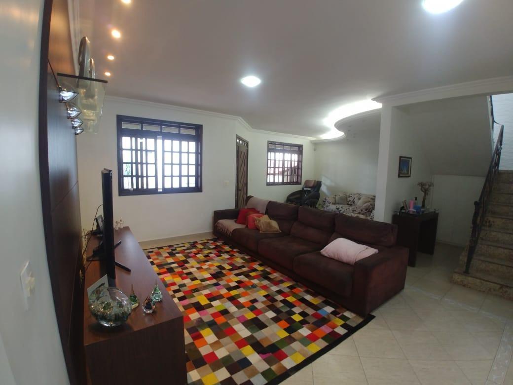 Casa, Jardim Riacho das Pedras, 3 Quartos, 8 Vagas, 1 Suíte